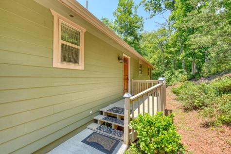 2270 Valley View Drive Hiawassee GA 30546