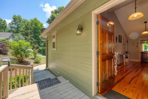 2270 Valley View Drive Hiawassee GA 30546