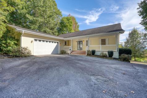 847 Scarletts Way Young Harris GA 30582