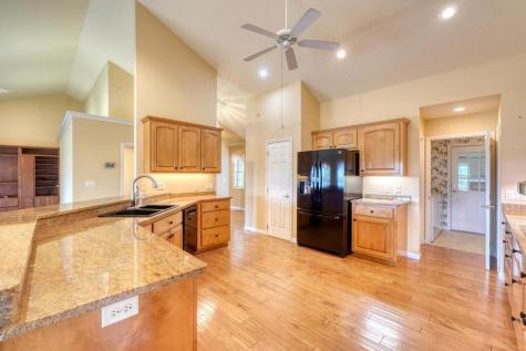 847 Scarletts Way Young Harris GA 30582