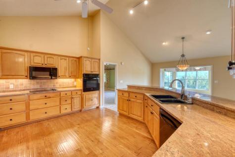 847 Scarletts Way Young Harris GA 30582