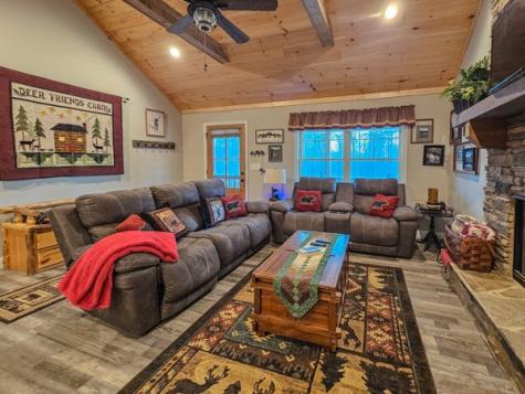 14 Myna Drive Ellijay GA 30540