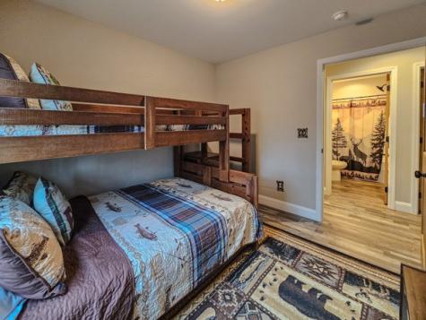 14 Myna Drive Ellijay GA 30540