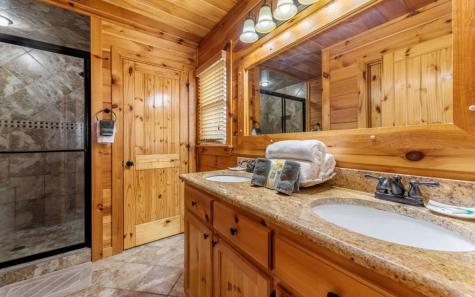 13 Camden Way Mineral Bluff GA 30559