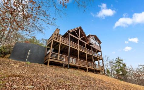 13 Camden Way Mineral Bluff GA 30559