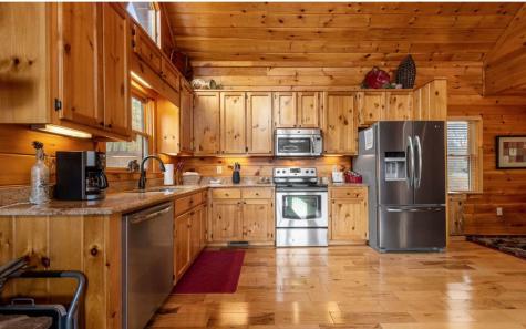 13 Camden Way Mineral Bluff GA 30559