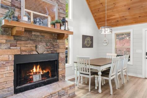 17 Vista Chalet Drive Ellijay GA 30540