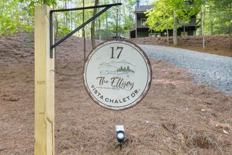 17 Vista Chalet Drive Ellijay GA 30540