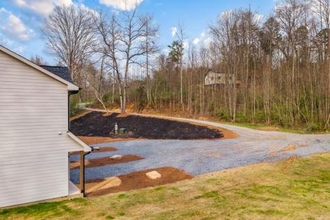 200 Back Pine Way Ellijay GA 30540
