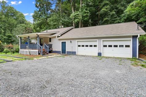 67 Castle Court Ellijay GA 30540