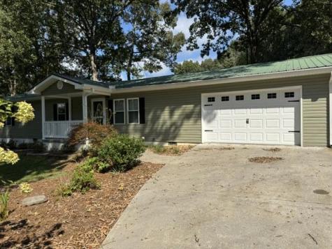 179 Dogwood Drive East Ellijay GA 30540