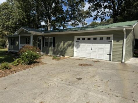 179 Dogwood Drive East Ellijay GA 30540