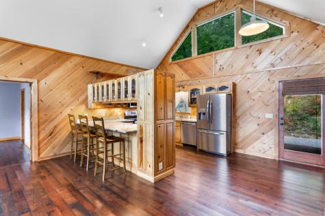 286 Garrett Drive Ellijay GA 30536