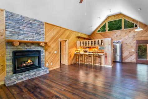 286 Garrett Drive Ellijay GA 30536
