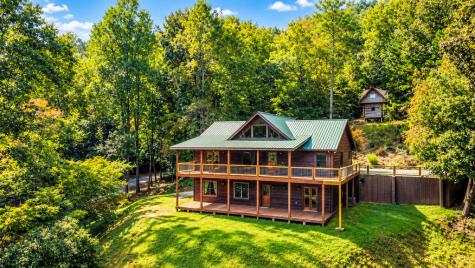 286 Garrett Drive Ellijay GA 30536