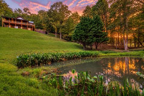 286 Garrett Drive Ellijay GA 30536
