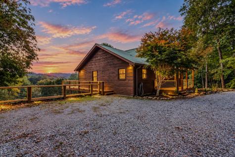286 Garrett Drive Ellijay GA 30536