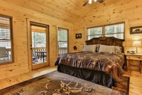 345 Farmer Circle Mineral Bluff GA 30559