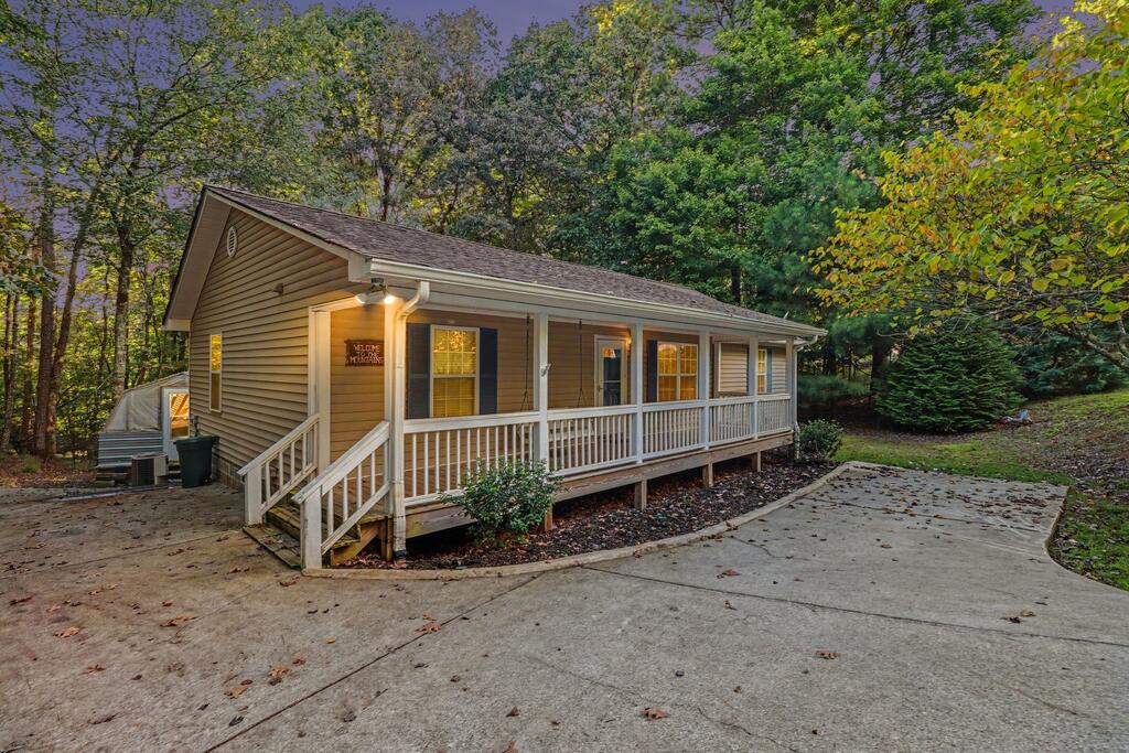 264 Eagle Mountain Drive Ellijay GA 30540
