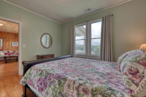 131 Wonderview Drive Hayesville NC 28904