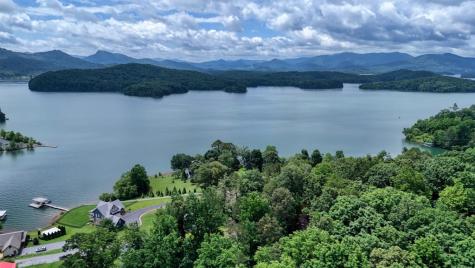 131 Wonderview Drive Hayesville NC 28904