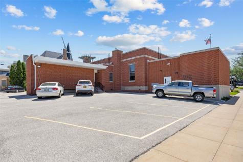 1100 8th Avenue Marion IA 52302