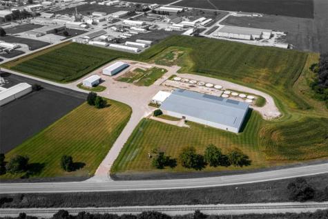 701 N K Avenue Vinton IA 52349