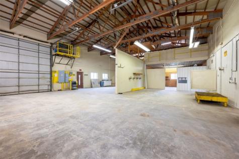701 N K Avenue Vinton IA 52349