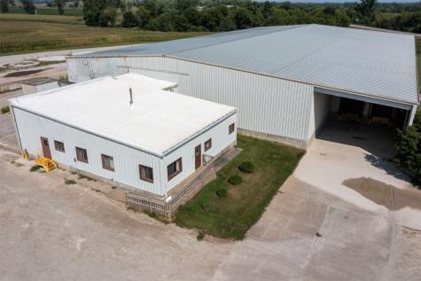 701 N K Avenue Vinton IA 52349