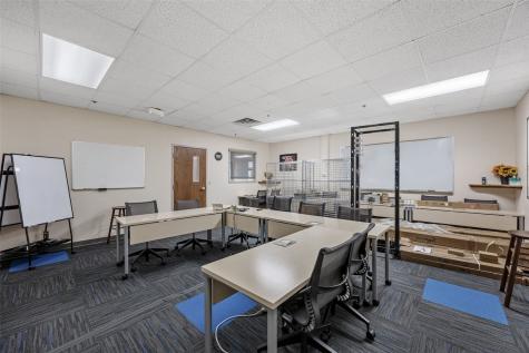 5021 Duffy Drive NE Cedar Rapids IA 52402