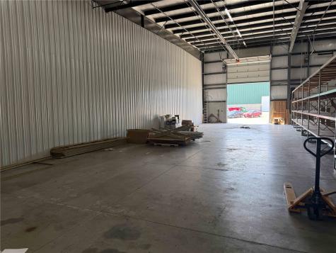 1725 Hawkeye Drive Hiawatha IA 52233