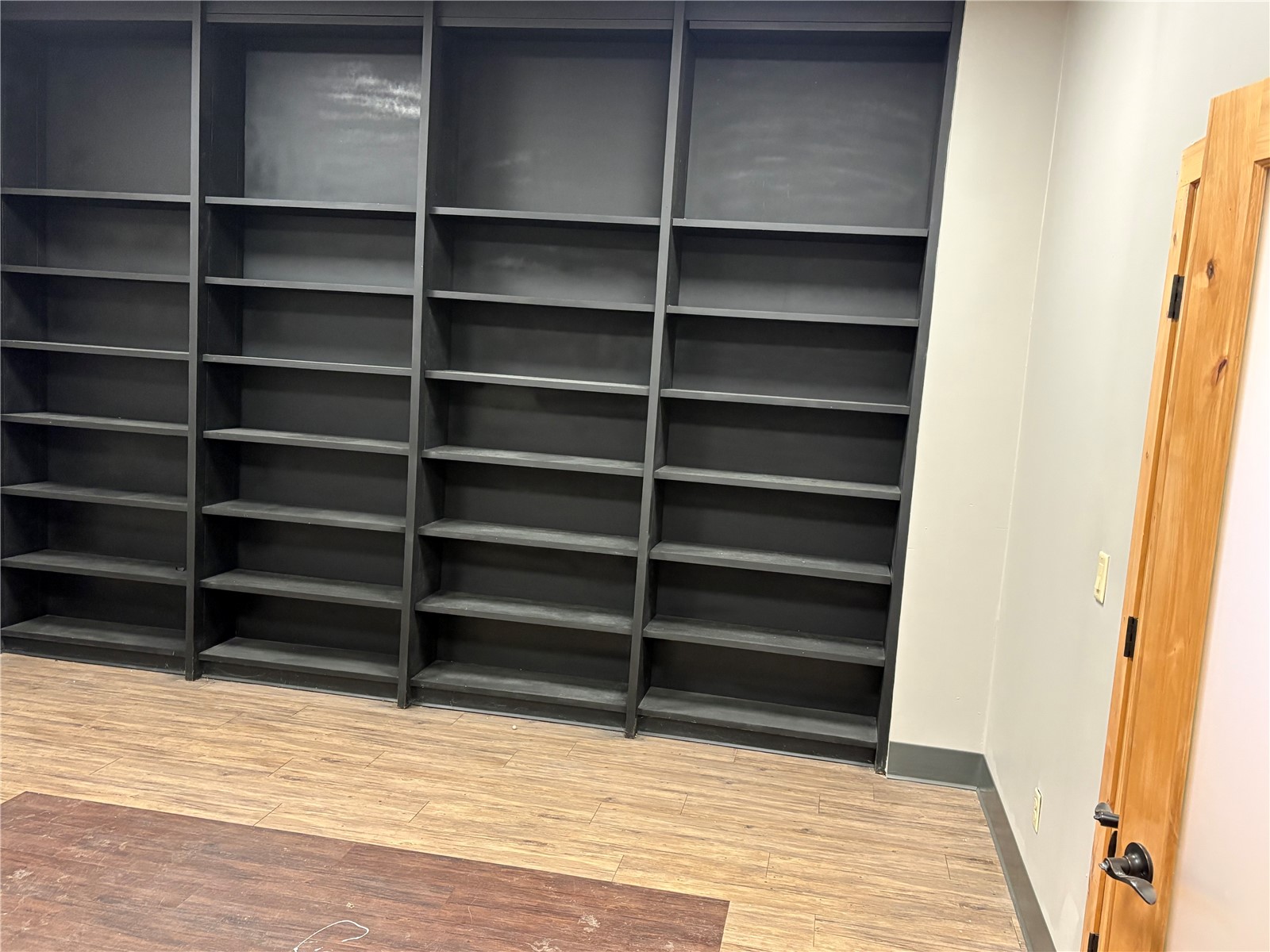 5454 Center Point Road NE Cedar Rapids IA 52402