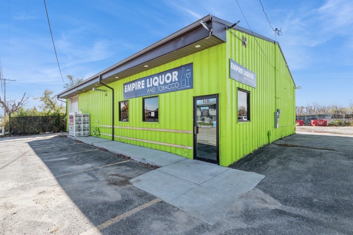 830 Robins Road Hiawatha IA 52233