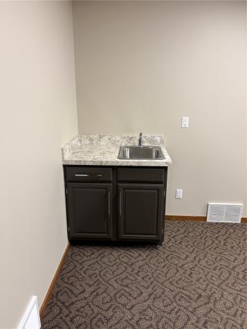 3741 Center Point Road NE Cedar Rapids IA 52402