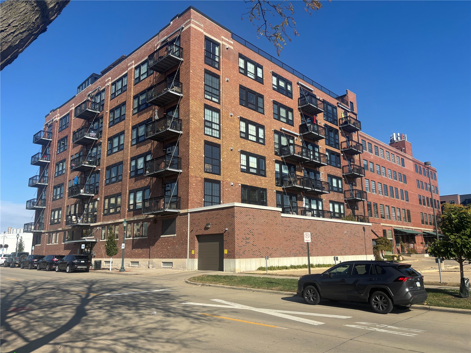 900 2nd Street SE Cedar Rapids IA 52401