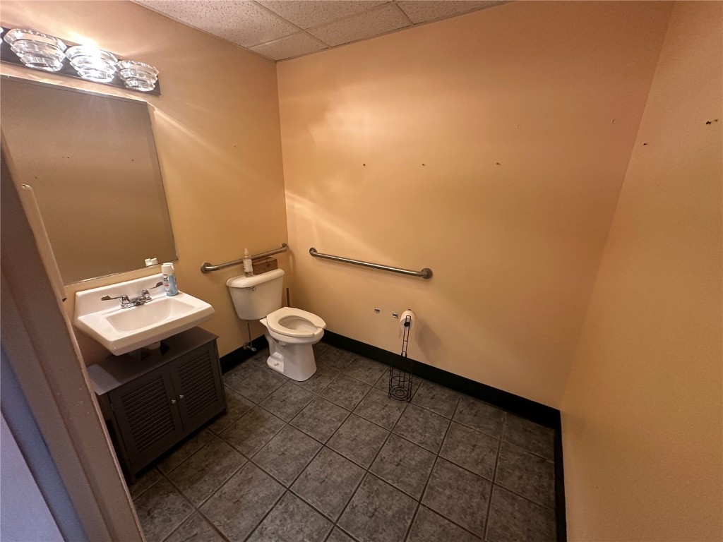 4855 Asbury Road Dubuque IA 52002
