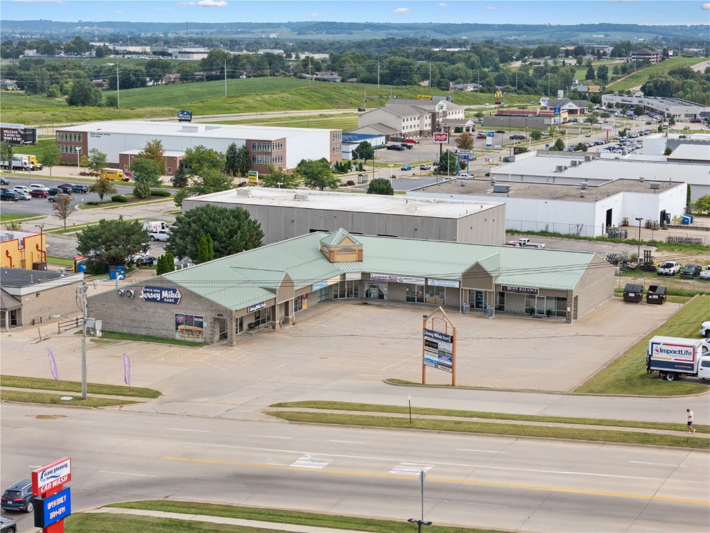 4855 Asbury Road Dubuque IA 52002