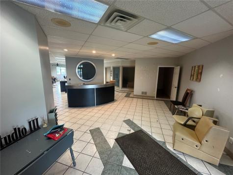 4855 Asbury Road Dubuque IA 52002