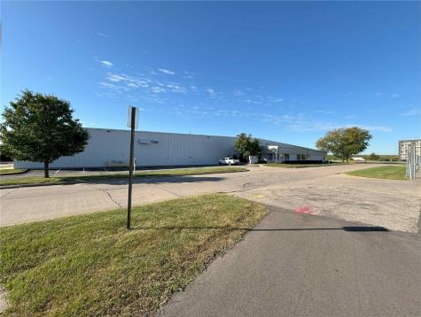 423 Southgate Court SW Cedar Rapids IA 52404