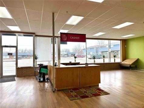1155 Grand Avenue Marion IA 52302