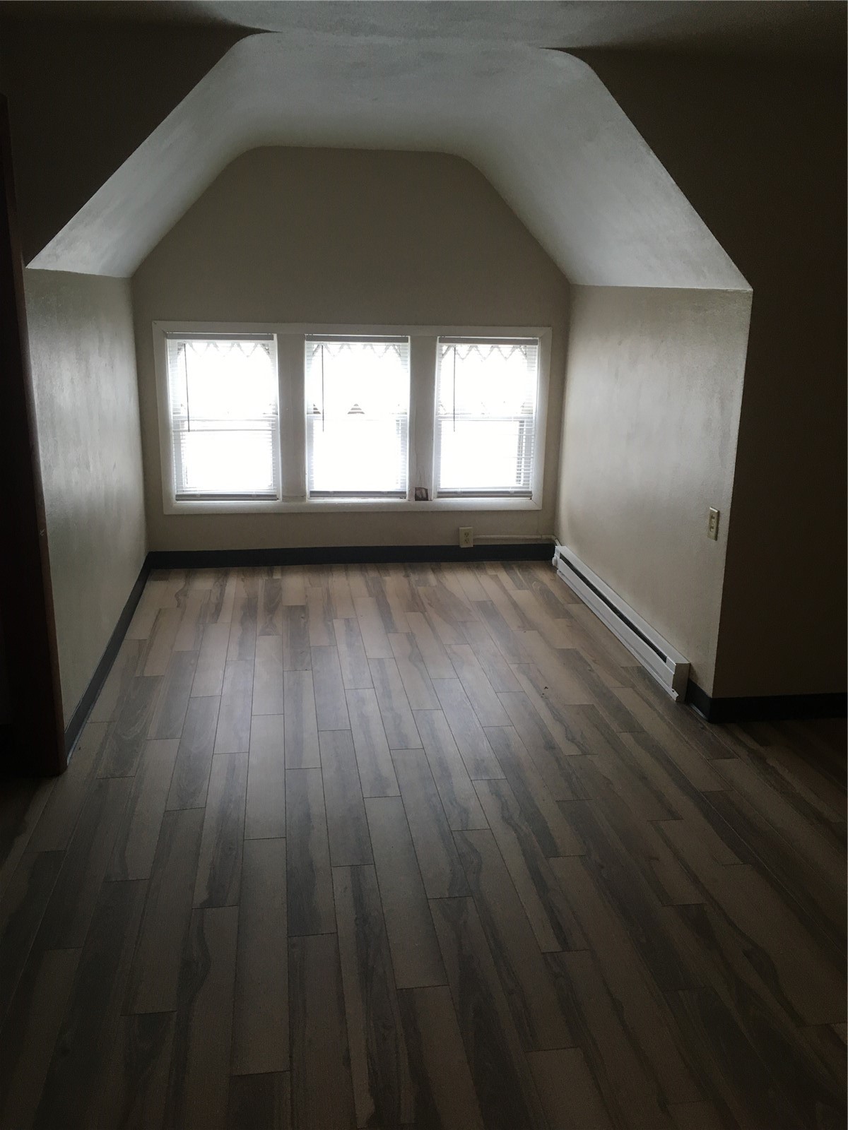 1569 1st Avenue SE Cedar Rapids IA 52402