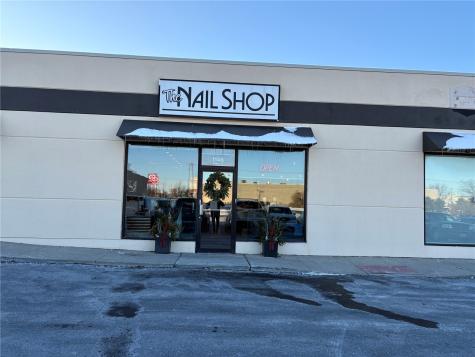 1146 Blairs Ferry Road NE Cedar Rapids IA 52402