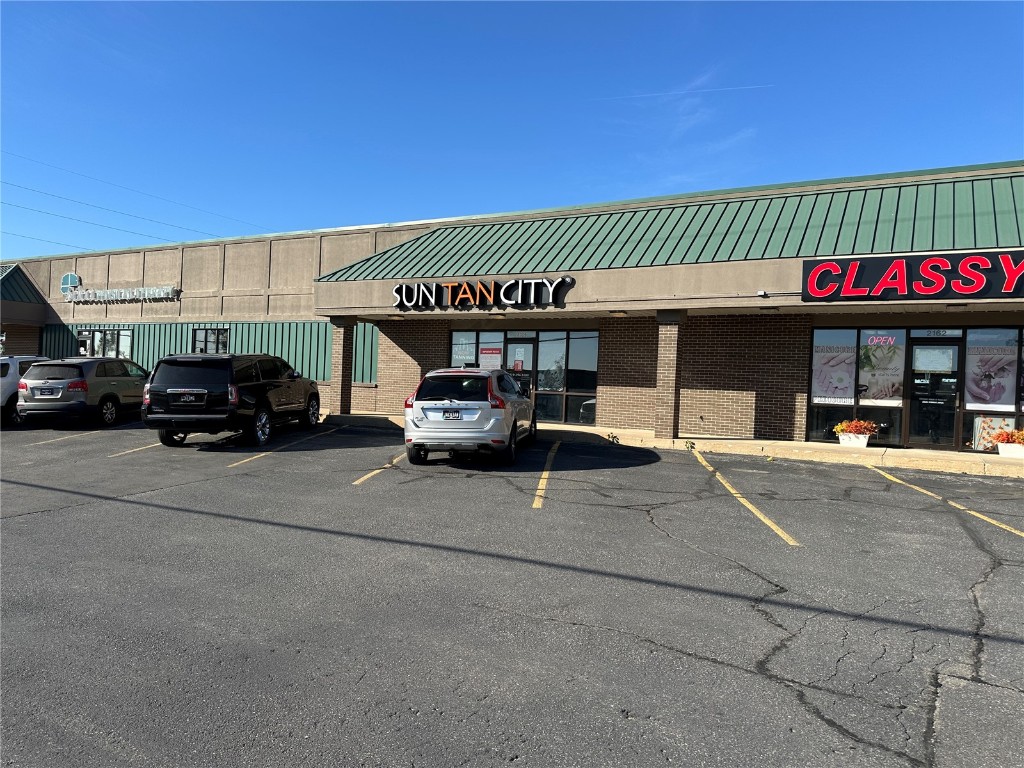 2164 Blairs Ferry Road Hiawatha IA 52233