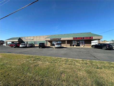 2164 Blairs Ferry Road Hiawatha IA 52233