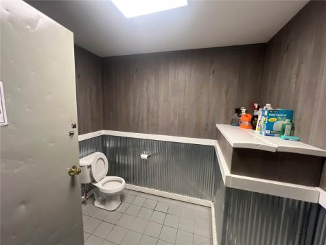 205 35th Street Bettendorf IA 52722