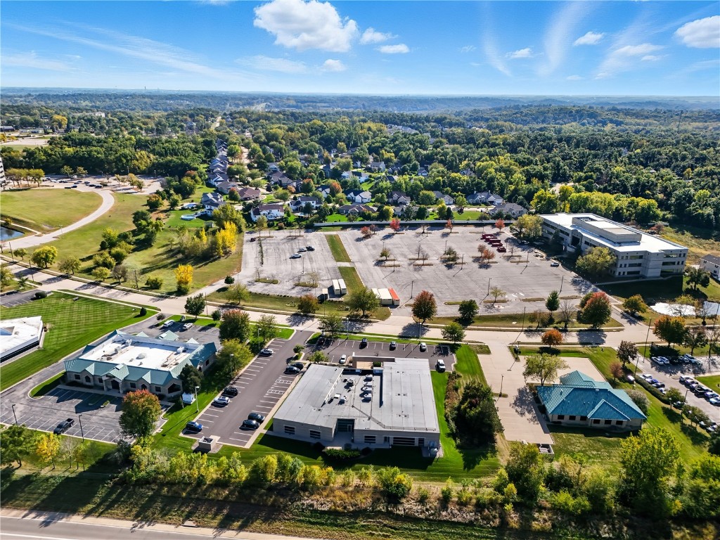 4840 N River Boulevard NE Cedar Rapids IA 52411