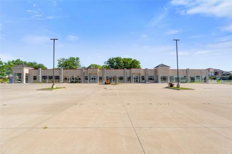 595 Country Lane North Liberty IA 52317
