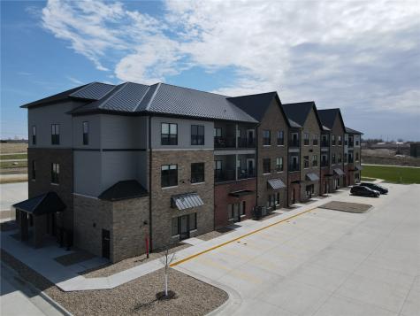 2861 Prairie Hill Drive Marion IA 52302