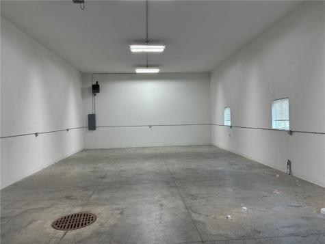 1154 Capital Drive SW Cedar Rapids IA 52404