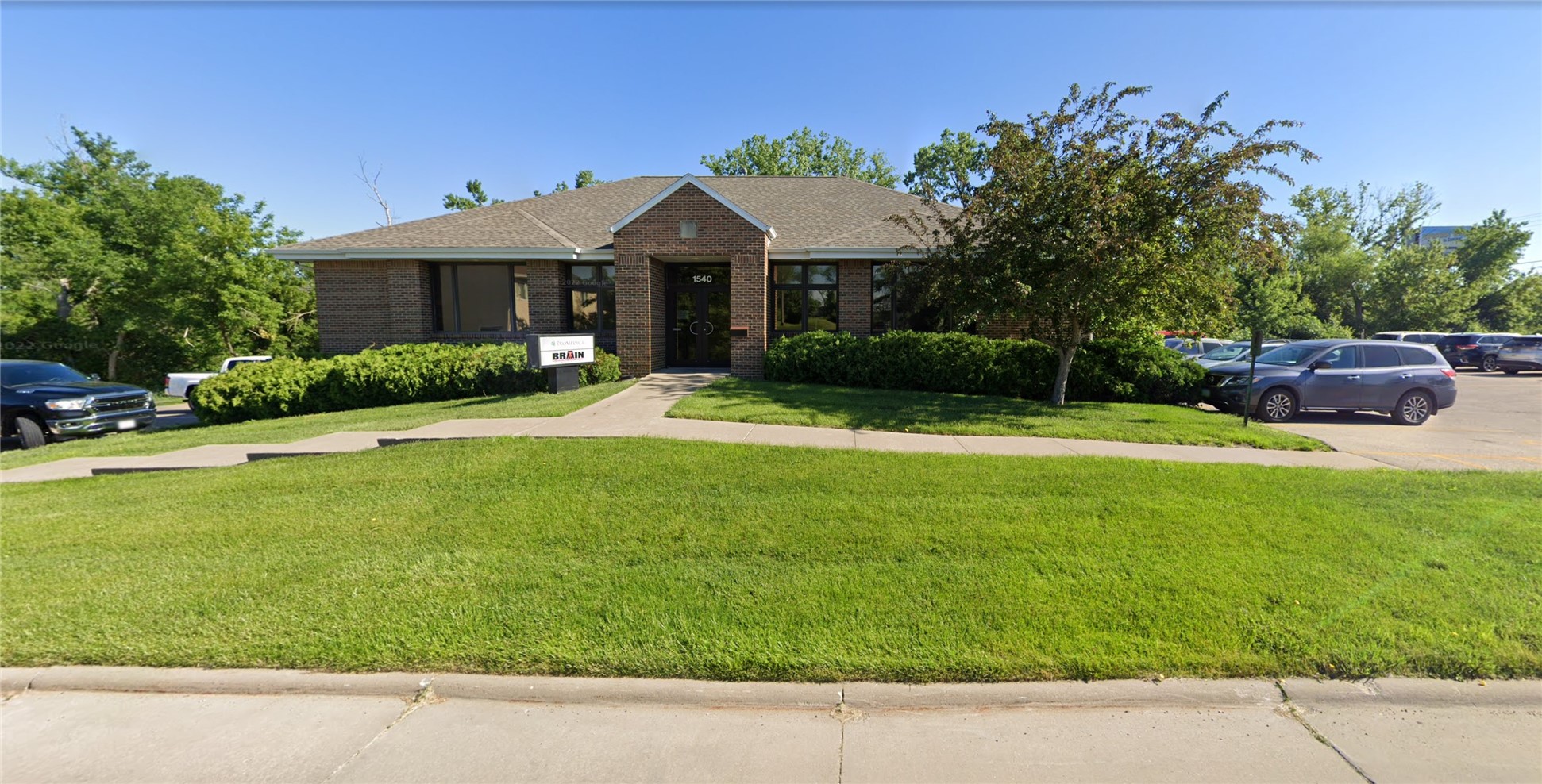 1540 Midland Court NE Cedar Rapids IA 52402